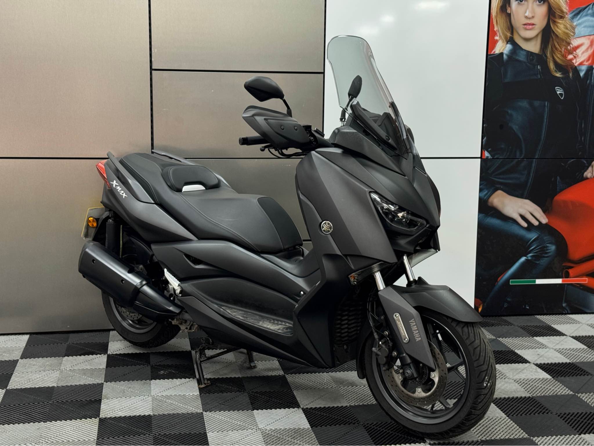 2021 Yamaha xmax 300 Low Miles Immaculate Condition Rev & Go