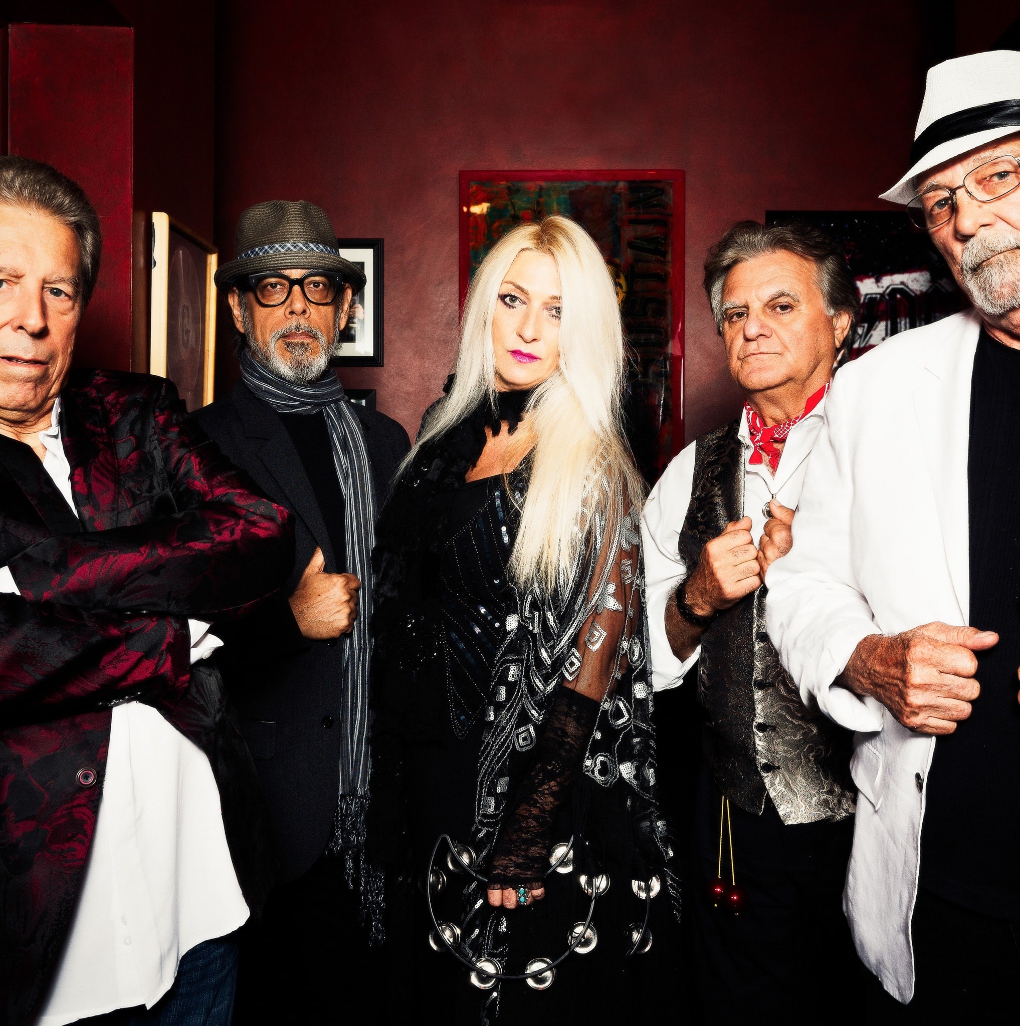 Crystal Visions Of Fleetwood Mac Reviews Facebook And then i knew in the crystalline knowledge of you drove me through the mountains through the crystal like a clear water fountain drove me like a magnet, to the sea, to the. facebook