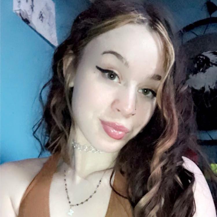 Chloe Mathis
