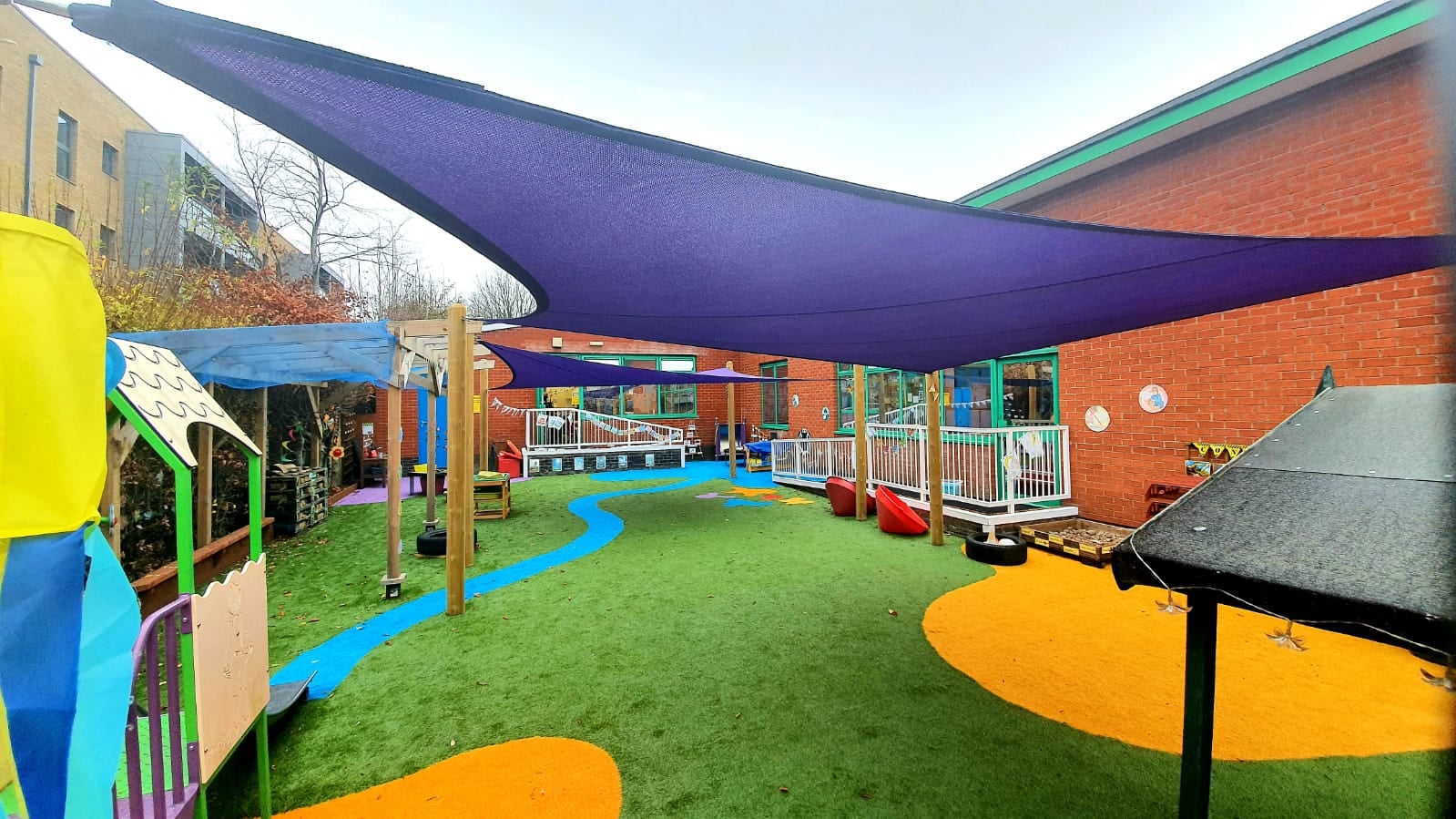 tensile-fabric-structures-caldicot