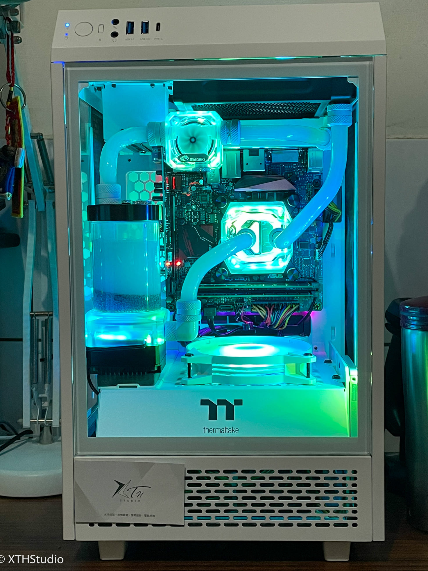 X.T.H 火炘人科技 - ＃店內炫砲展示中 ＃超迷你 Tt 透視 The Tower 100 ' ITX