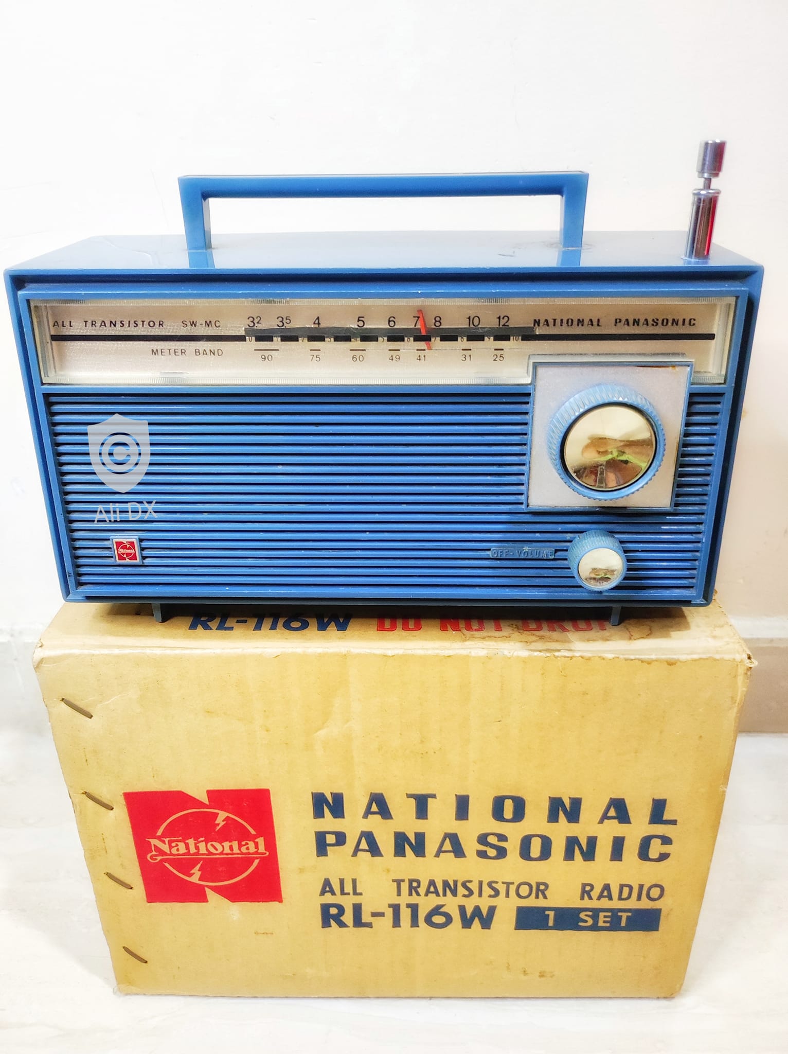 Rare Vintage National Panasonic Radio Shortwave Band from 1960