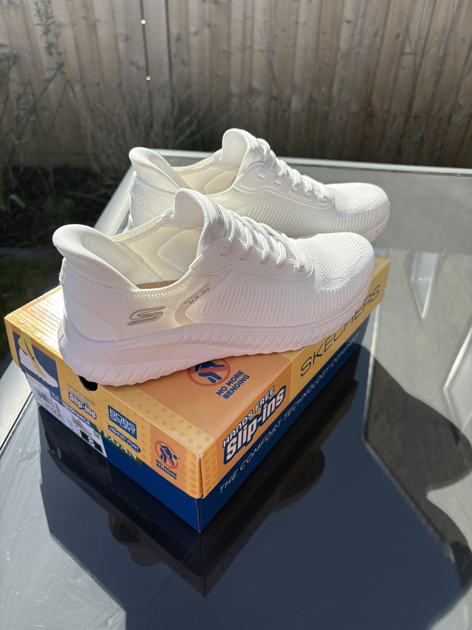 Women's sketchers trainers- Size 8. Never been worn only tried on