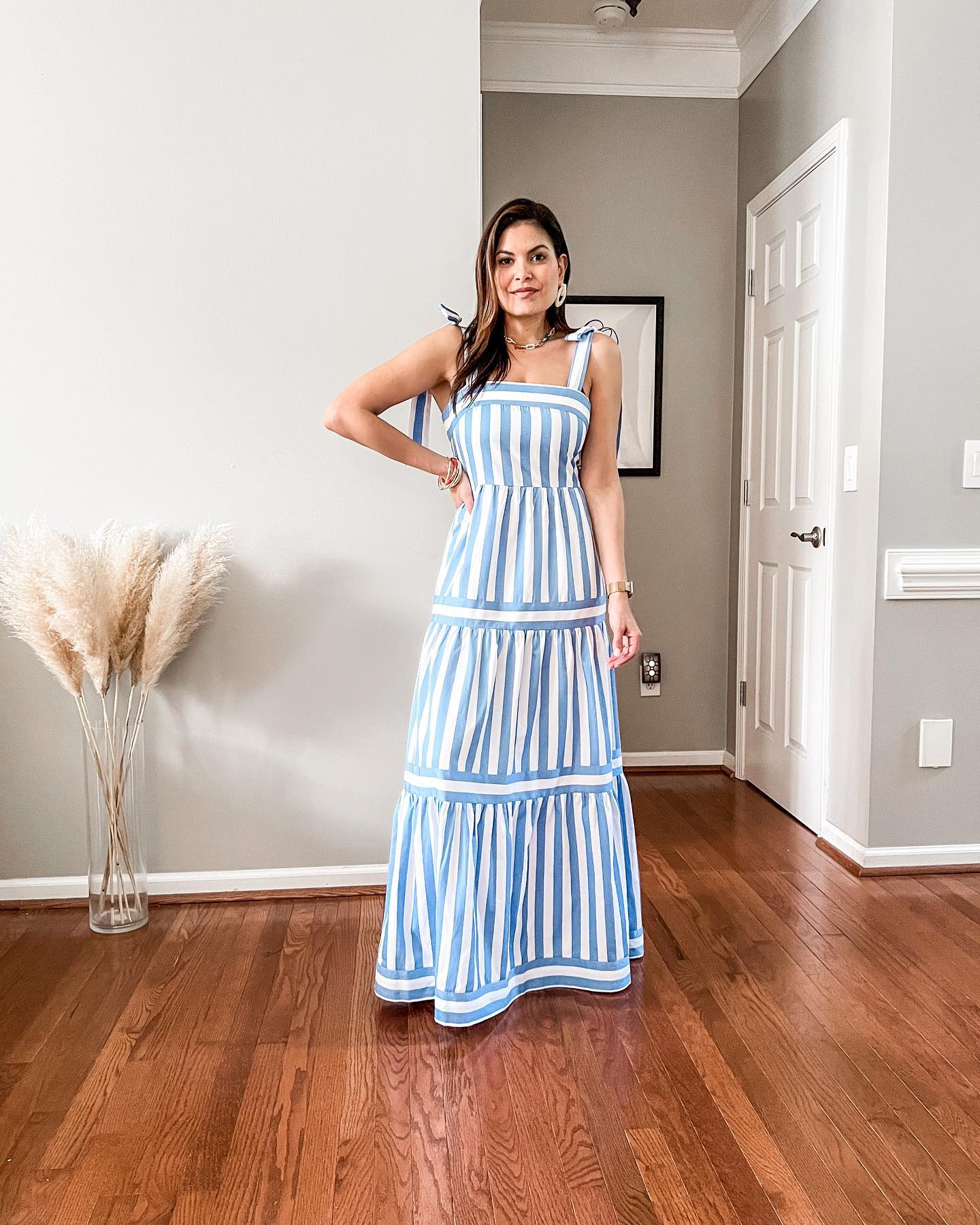 reformation pippa denim midi dress Middleton's Is Perfect for Travel–and It's $200 Off — Find the link in the first comment below ⬇️ Spaghetti Strap White Long published_date:2025-12-03T17:14:48Z Casual dresses A hook SIZE:30/32