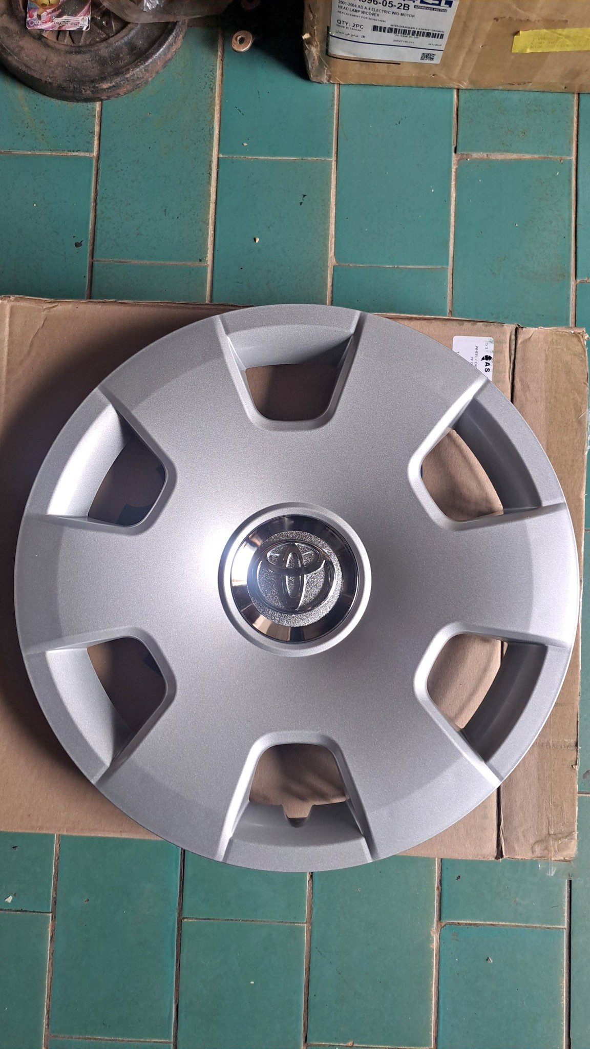 Toyota Quantum wheel caps - Car Wheels, Tires & Parts - Lenasia ...