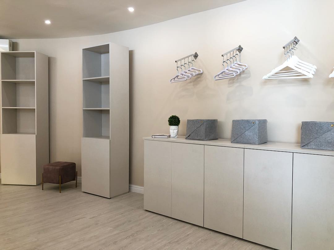 Lateral Studio - Can't get enough💛 diseño y ejecución por... | Facebook