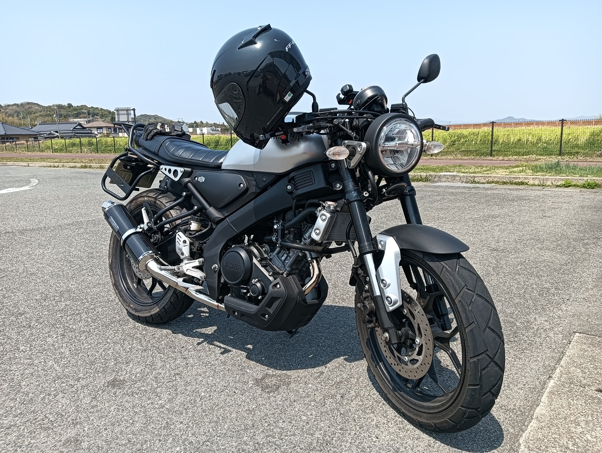 YAMAHA XSR125、XSR155の集い | XSR155にXSR125用のBEAMSマフラーを取り付けてみました | Facebook