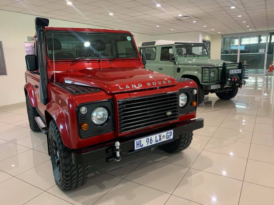 YOUR AND OUR HERITAGE, DEFENDER!!... - Land Rover Centurion | Facebook