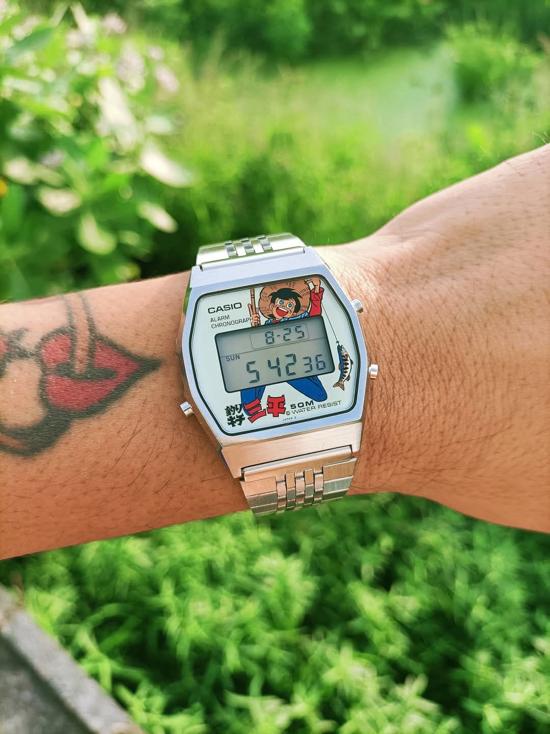 RARE Vintage Casio W-30 🐟 marine Sanpei Fisherman module 152