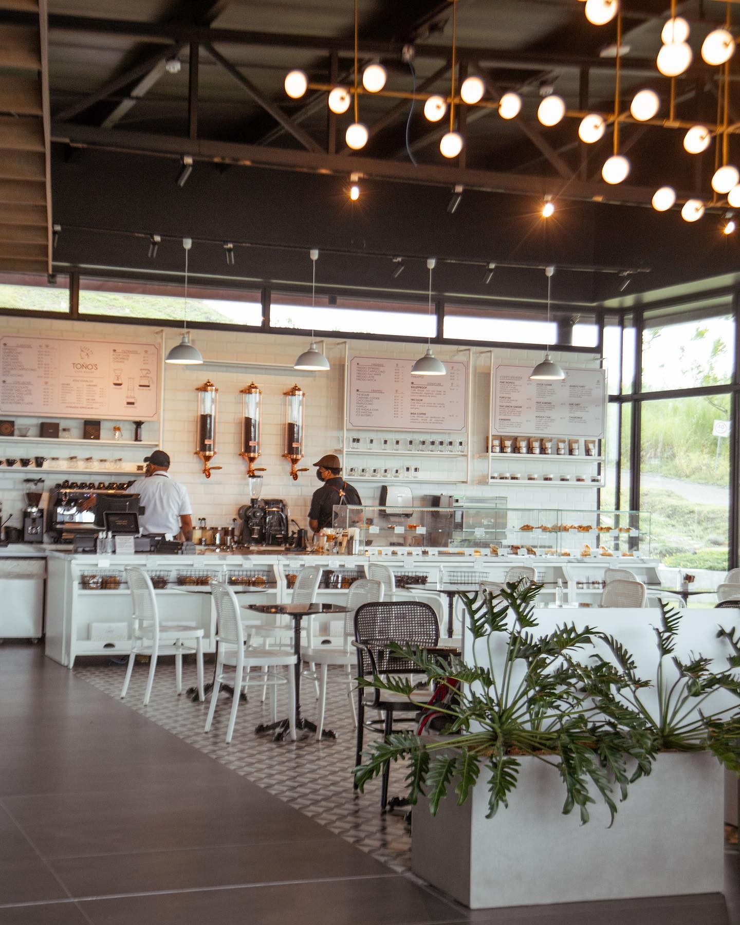 Toños Cafe - ¡Ahora sí! ¡TOÑO´S LLEGÓ A BRISAS DEL GOLF! 🥳... | Facebook