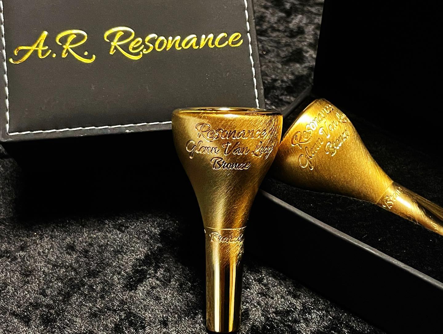 AR Resonance - The New Glenn Van Looy Signature Mouthpiece 