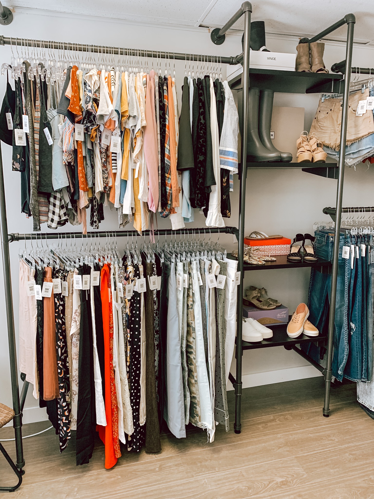 We specialize in women’s and men's clothing. The brands that make up ...