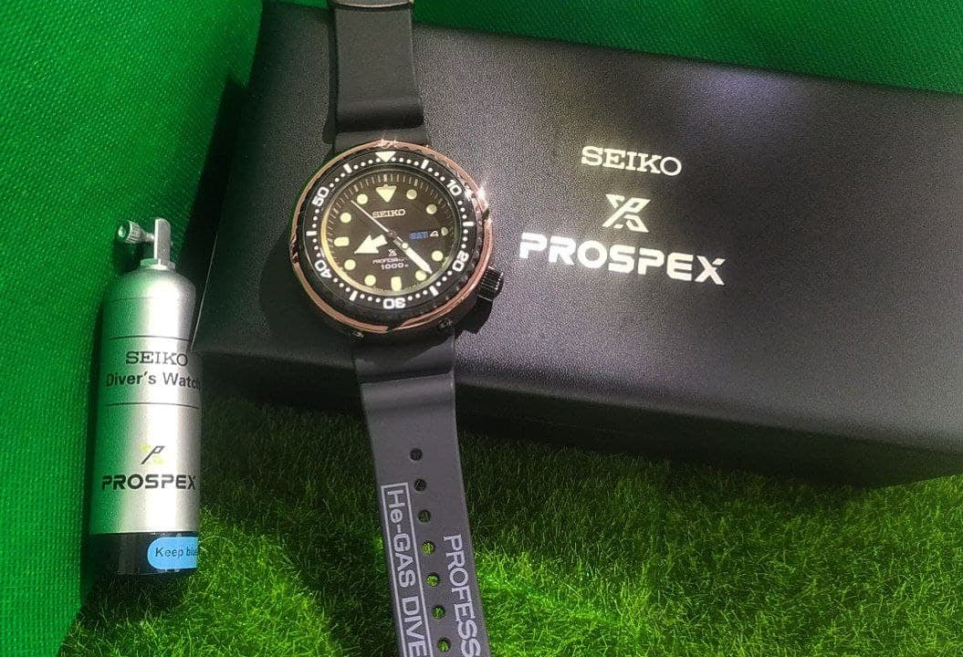 1986 Seiko Quartz Professional Diver's 200m watch