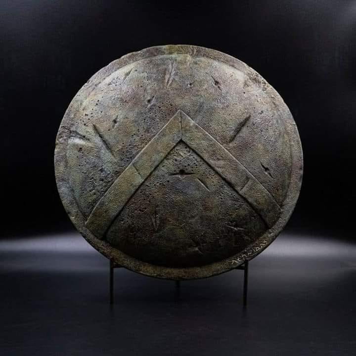 History - Ancient Greek Spartan Shield, King Leonidas Shield with Greek ...
