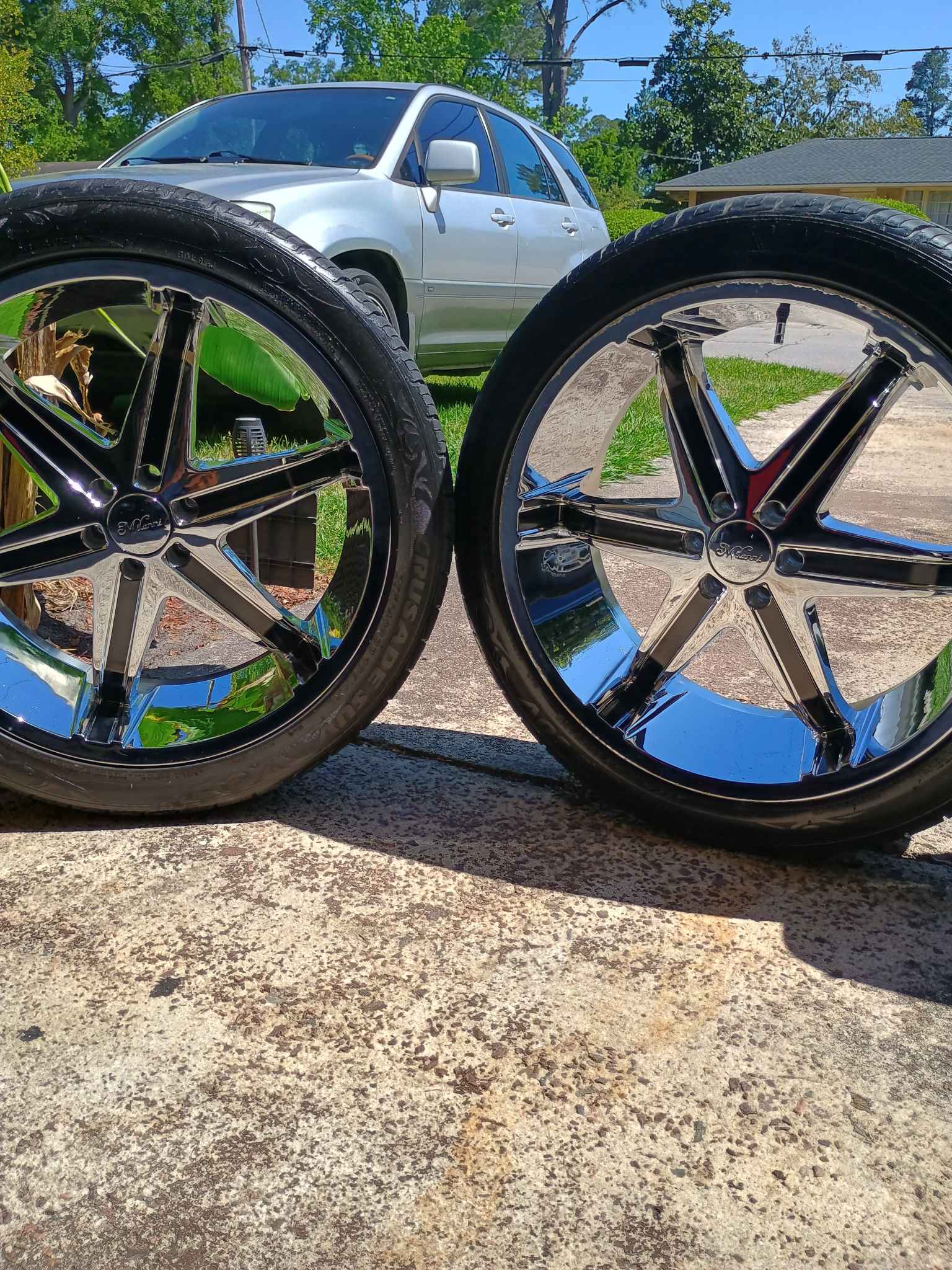 I'm selling a set of Dodge six lug rims and tires. 265/40r 22. Tires ...