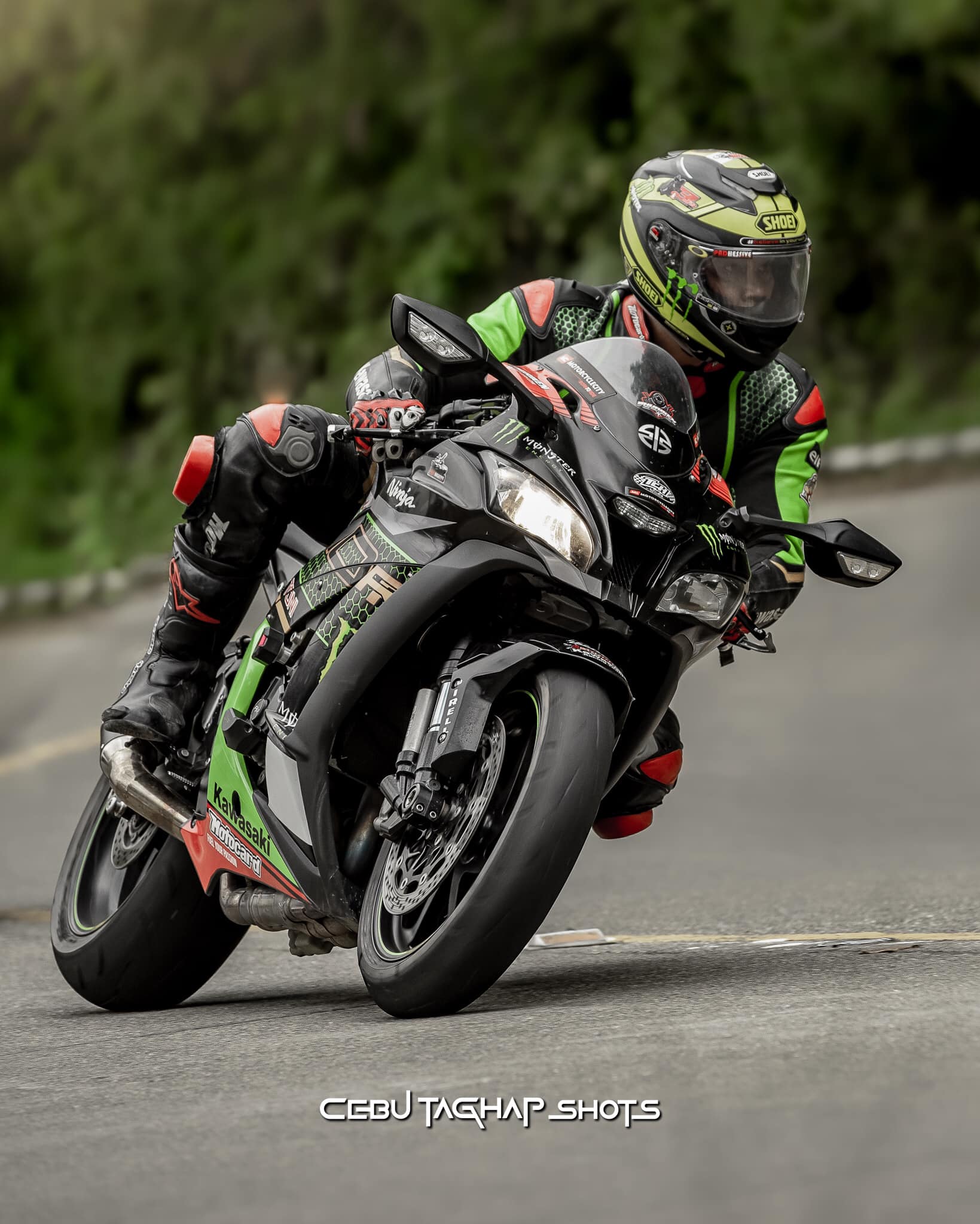 We love flames 🔥 #z1000r #z900 #z800 #kawasaki #zx10r #zx25r