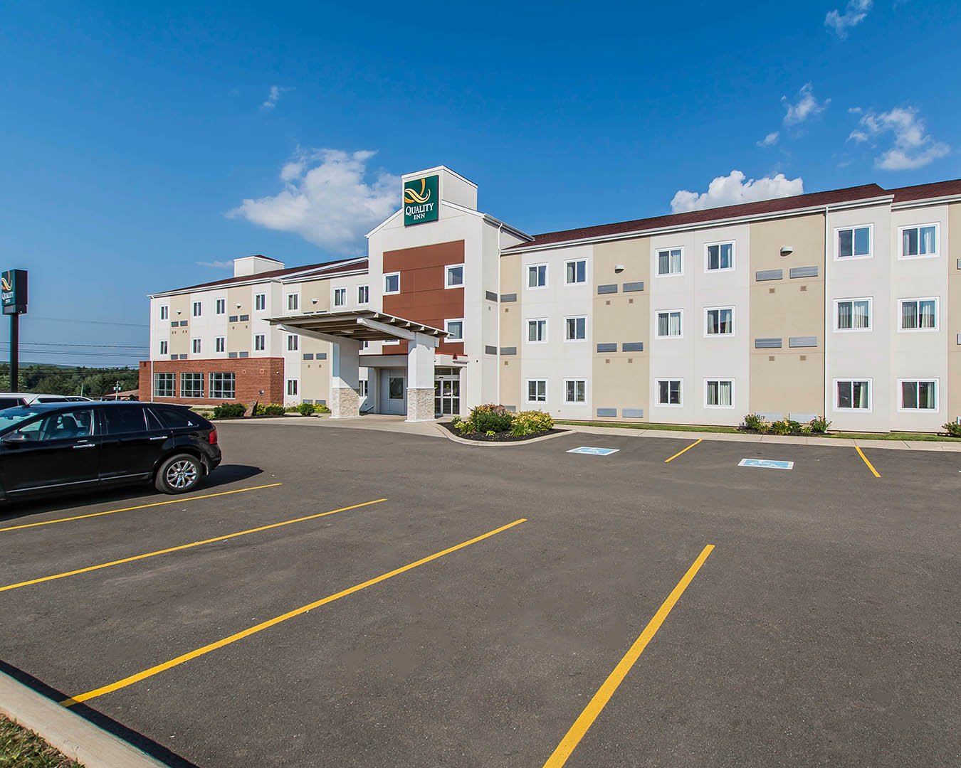 Quality Inn Magnetic Hill | Moncton NB