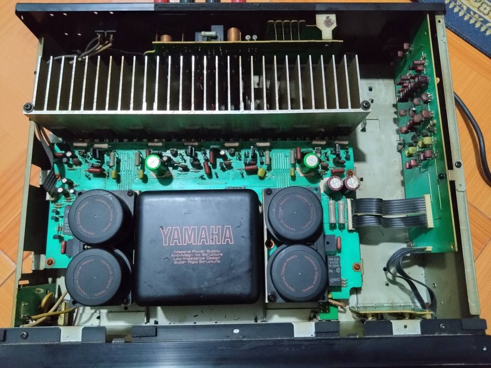Power Yamaha MX-101 Máy Bãi đẹp Zin. CS 8 sò than nguồn lớn 4 tụ