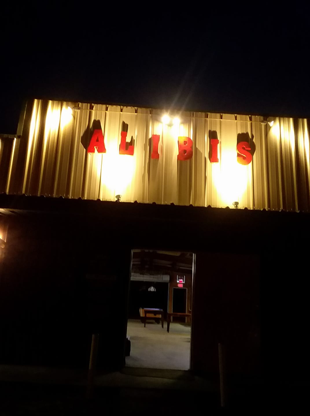 Alibis Bar Groveton | Groveton TX