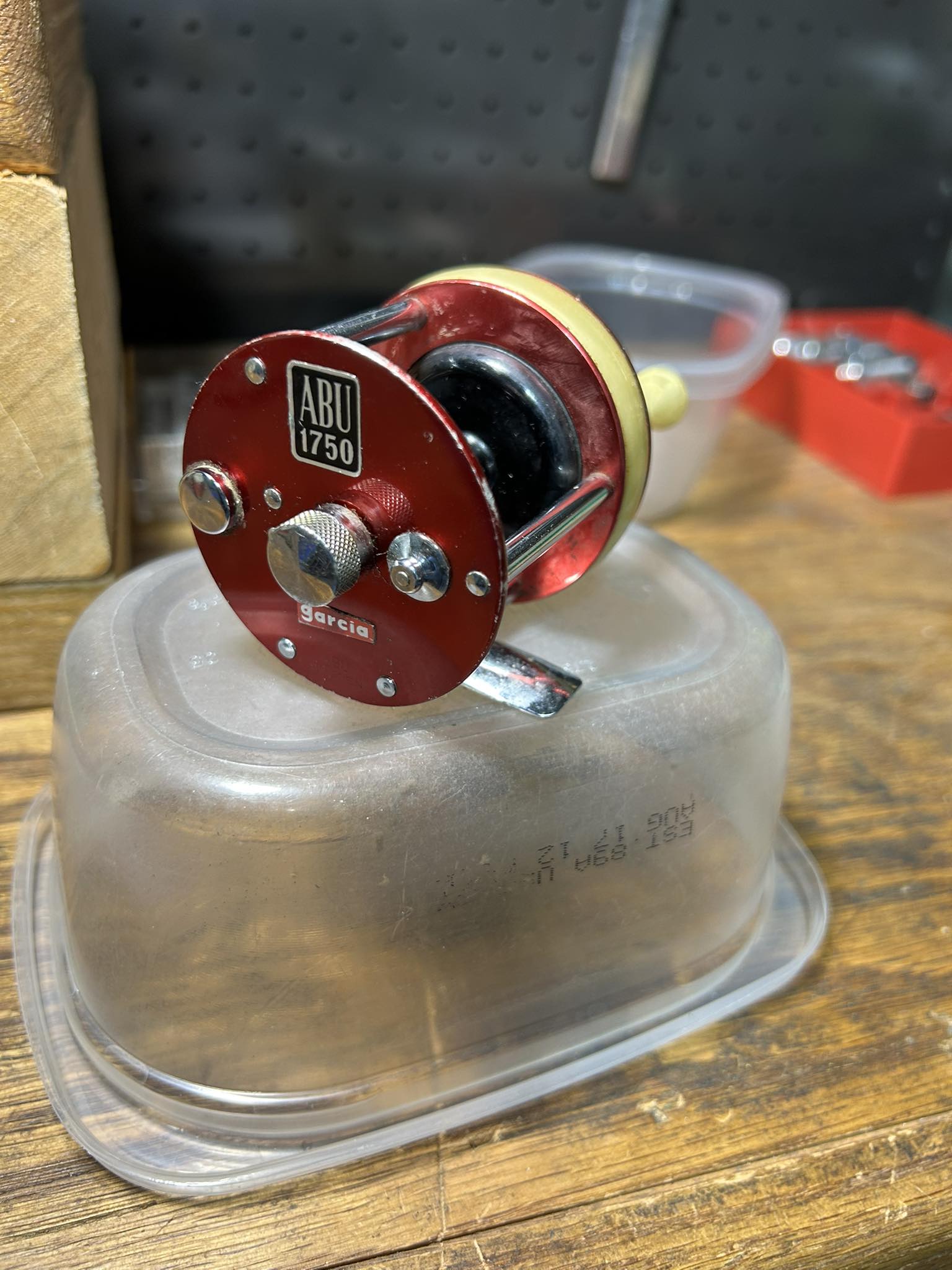 Can I cast with Abu 1750a reel?