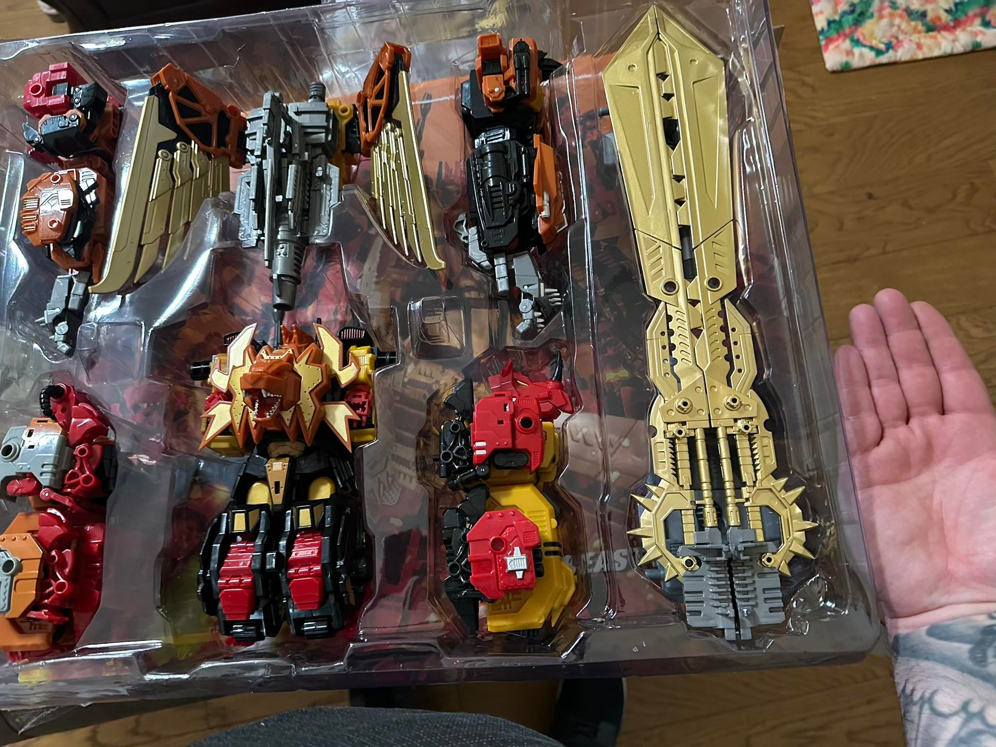 Jinbao DF-01 Predaking Beast King assembly and size