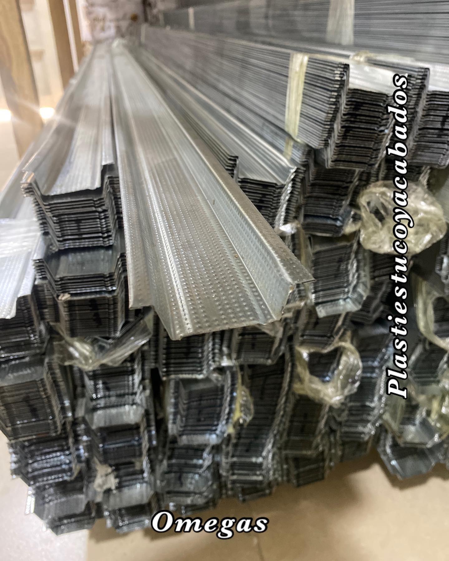 ☑️Perfiles de acero galvanizado... - Plastiestuco & Acabados | Facebook