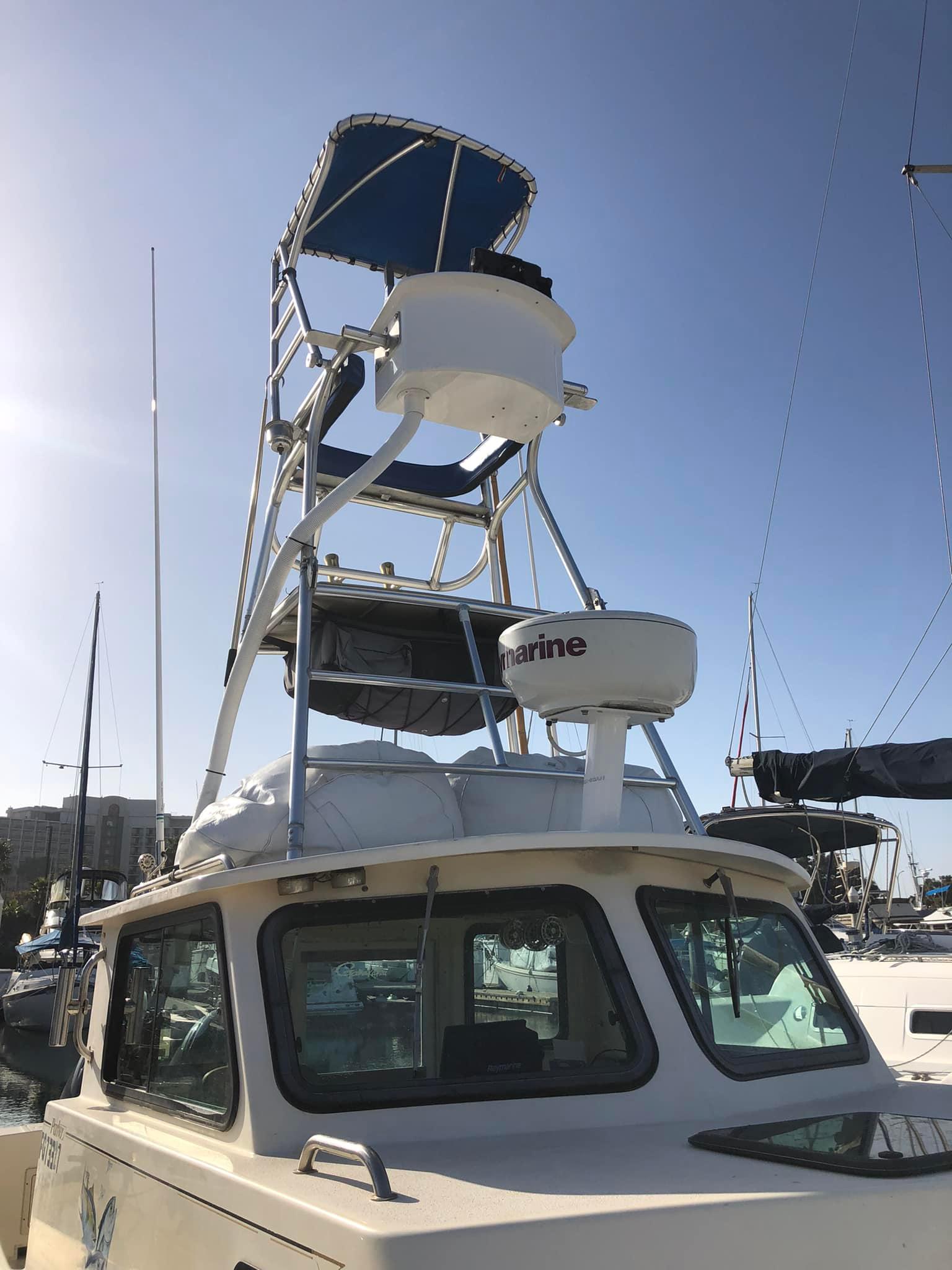 2310 parker fish box modifiction - 150 gal. - Belly Fuel Tank and hardware Parker 2310 fish box /