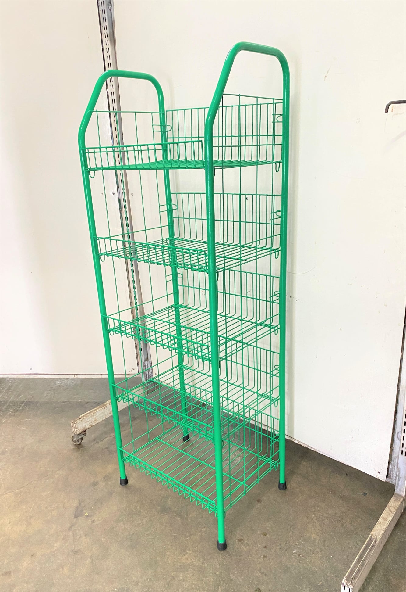 NEW COLOR AVAILABLE FOR METAL RACK 💚... - Metal System, Inc | Facebook