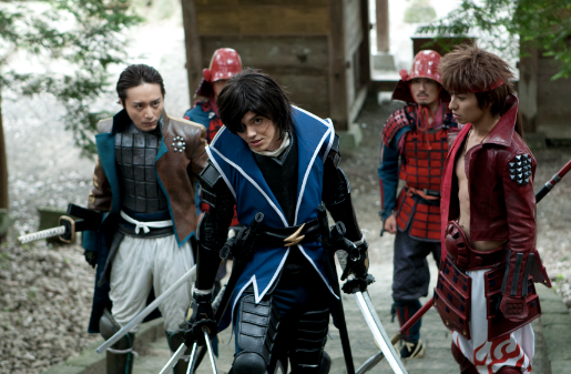 戦国BASARA-MOONLIGHT PARTY- DVD-BOX〈4枚組〉 Amazon.co.jp: 戦国