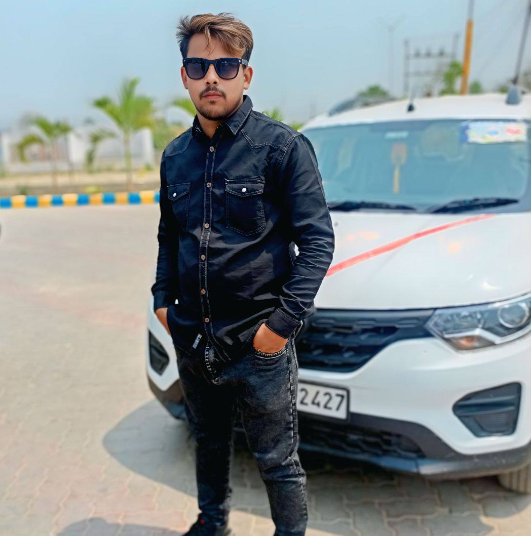 Gulfam Khan