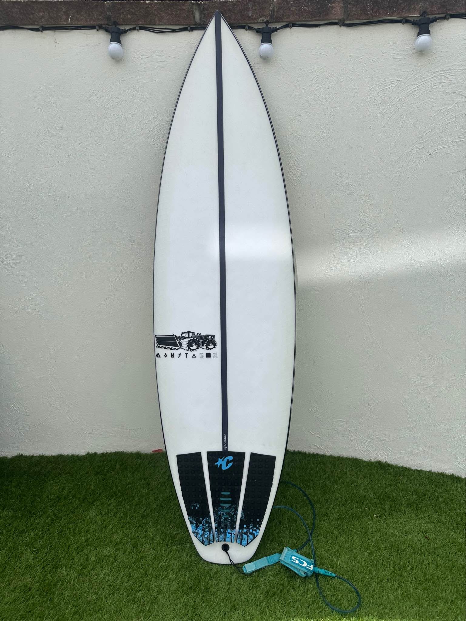 JS industries shortboard Dimensions: 6
