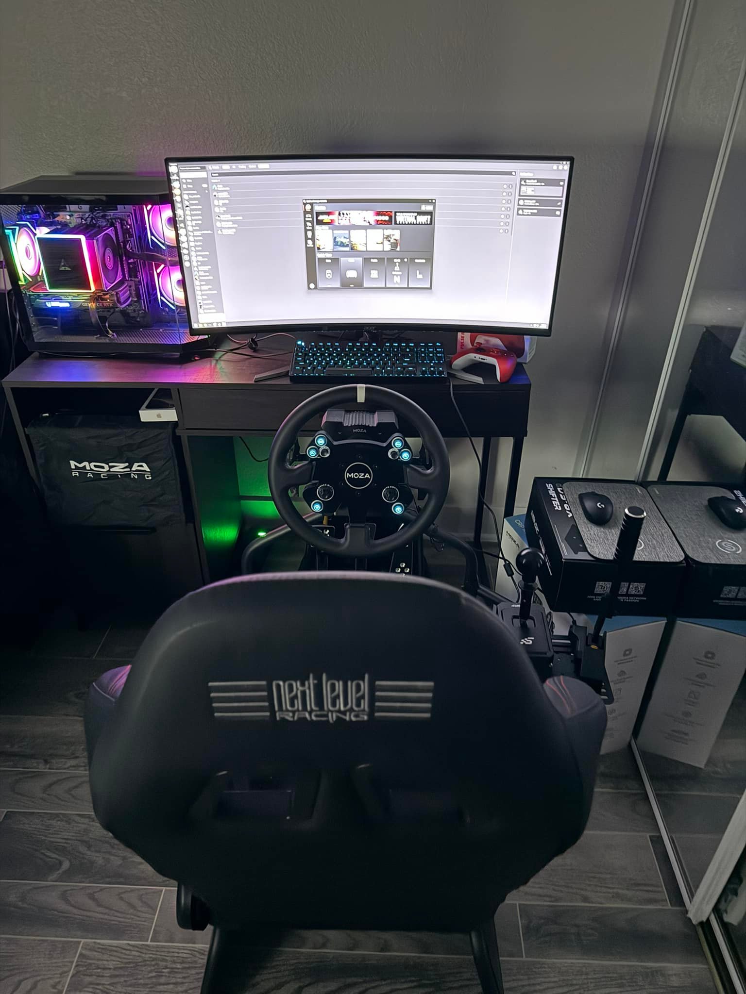 Angled Rig or Desk Mount for Simagic Alpha Mini, Moza R9 and R12