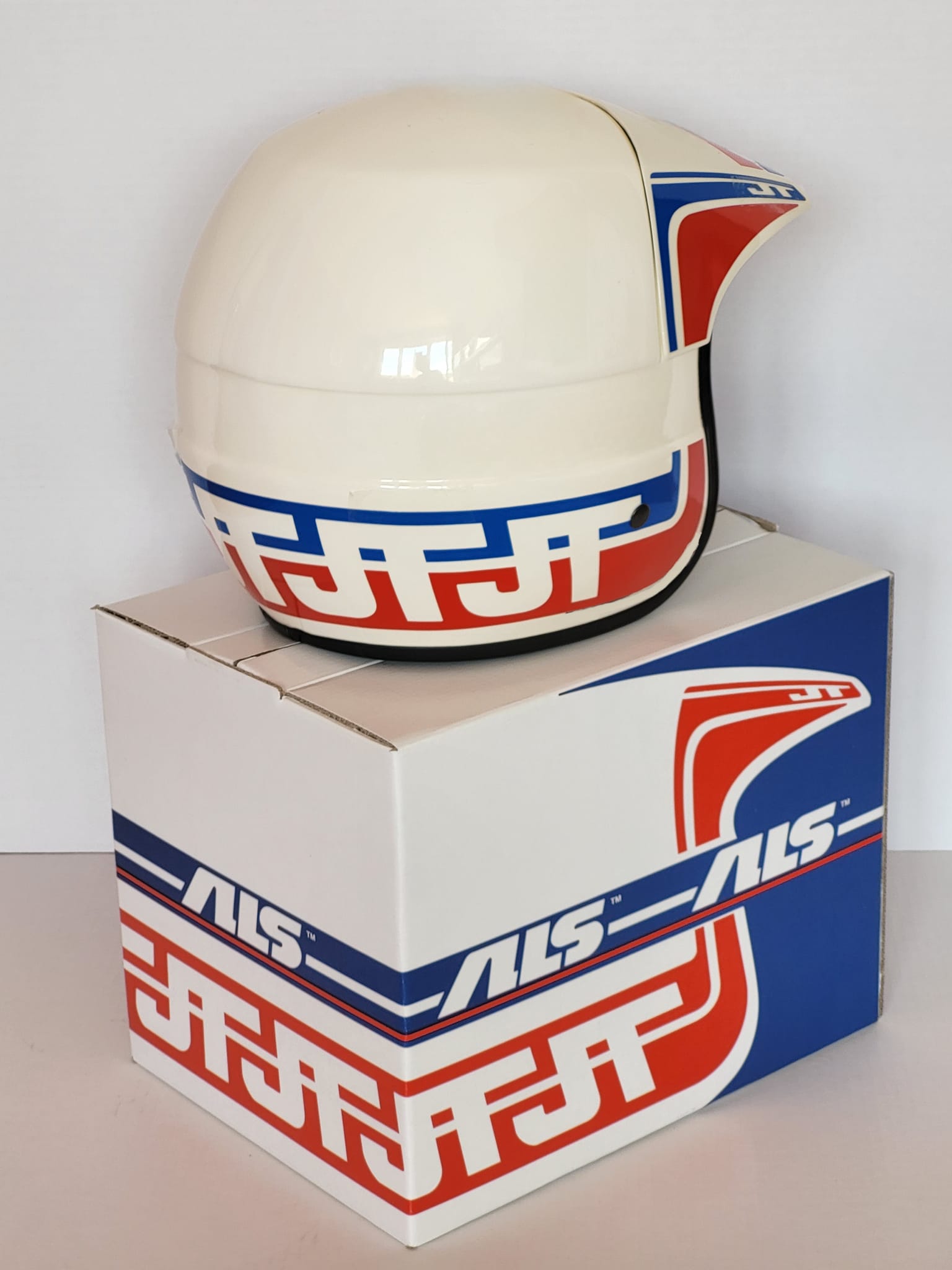 JT racing USA als_1　ヘルメット　バイザー2つ　箱 JT Racing USA helmet box for sale
