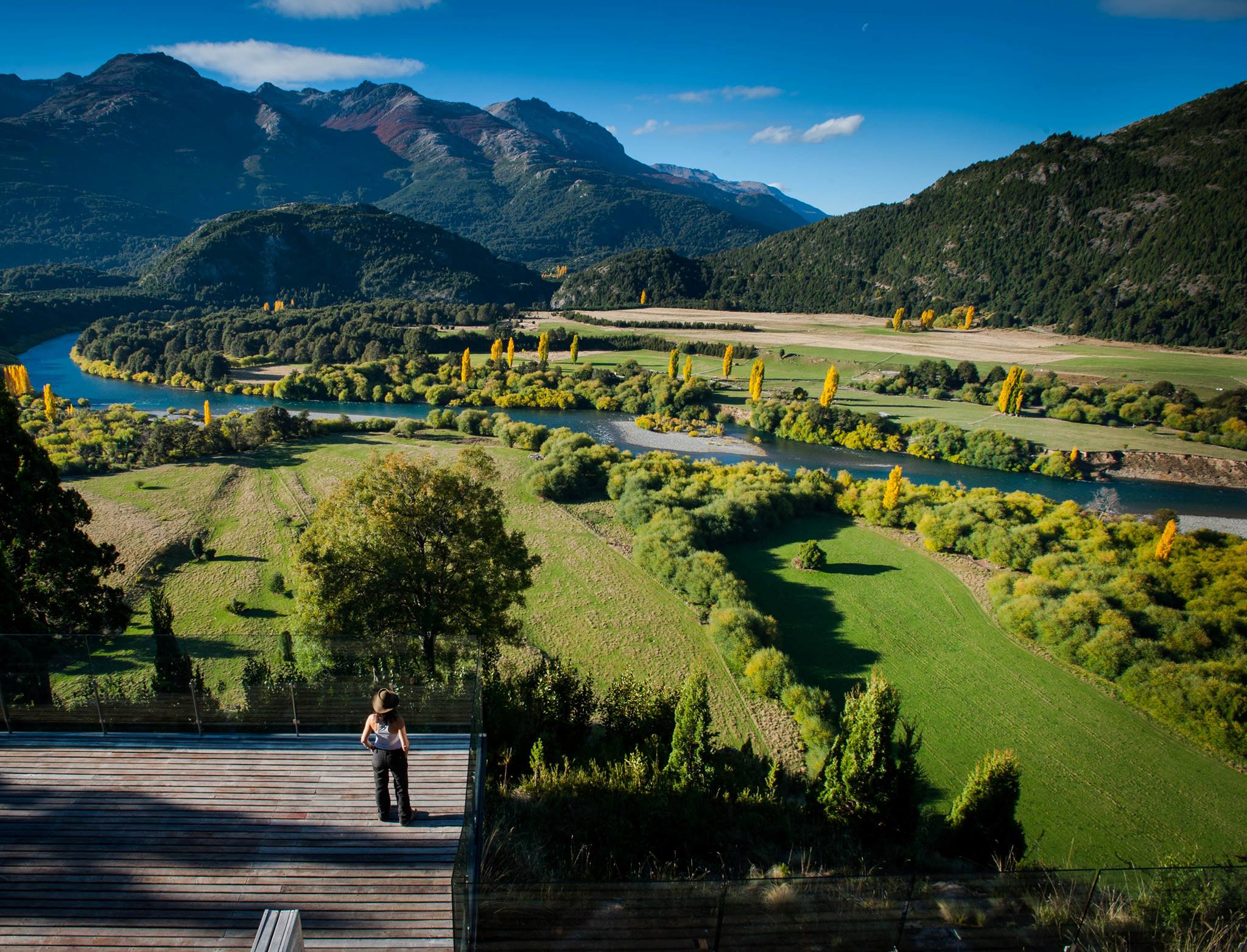 Wilderness Lodges of New Zealand - This is the complete sheep's fleece ...
