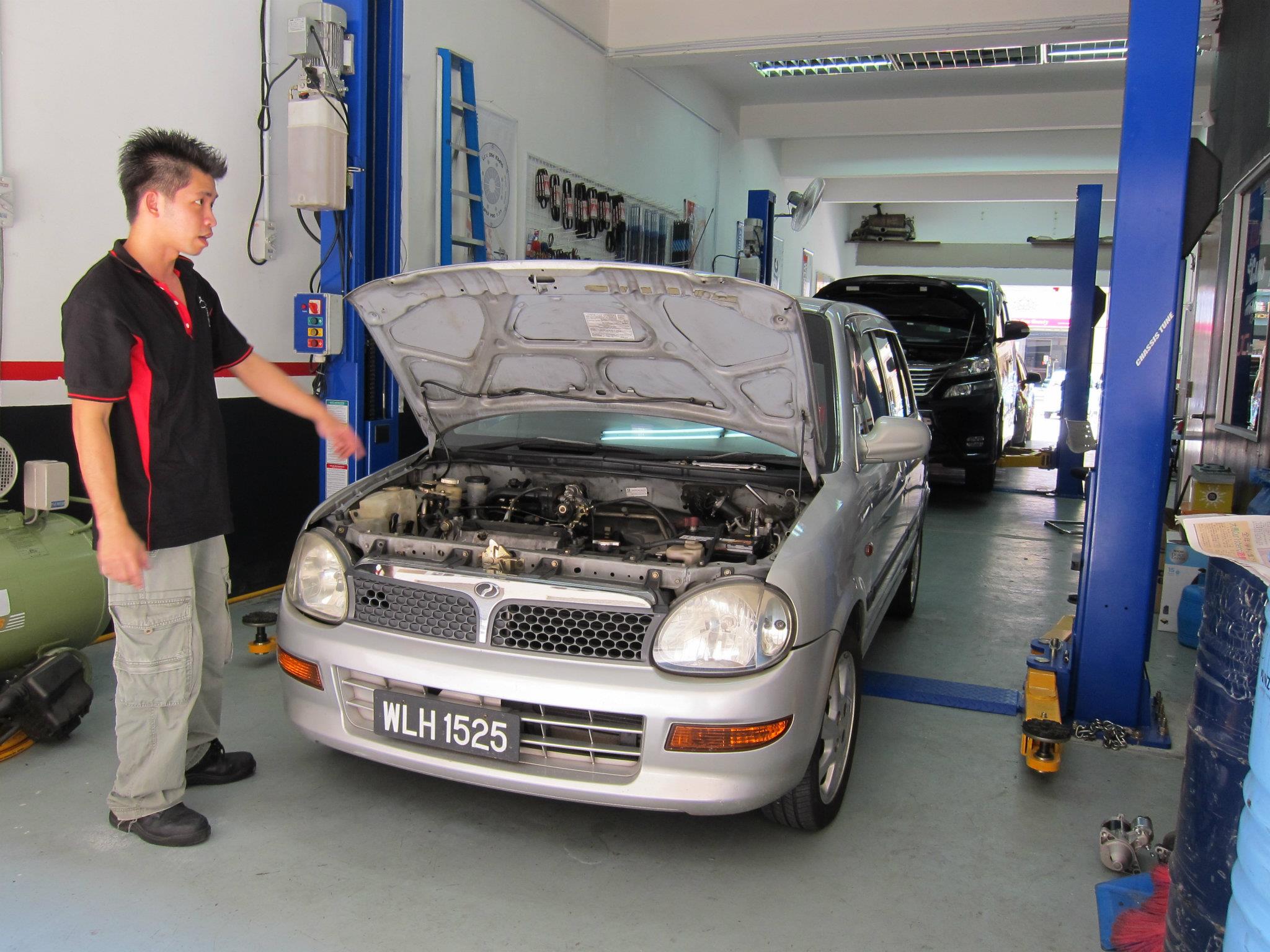 JC Performance Evo Garage