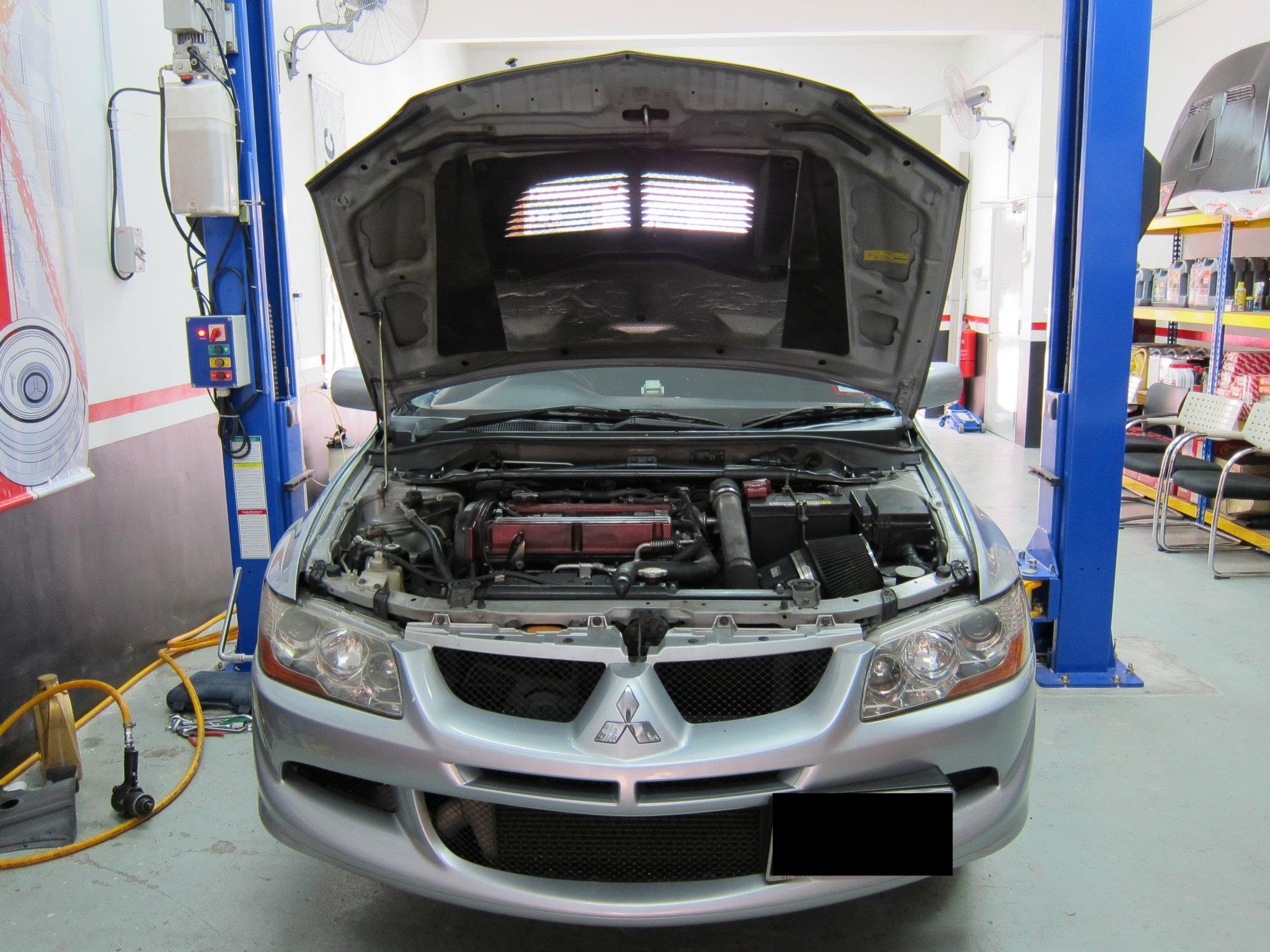 JC Performance Evo Garage