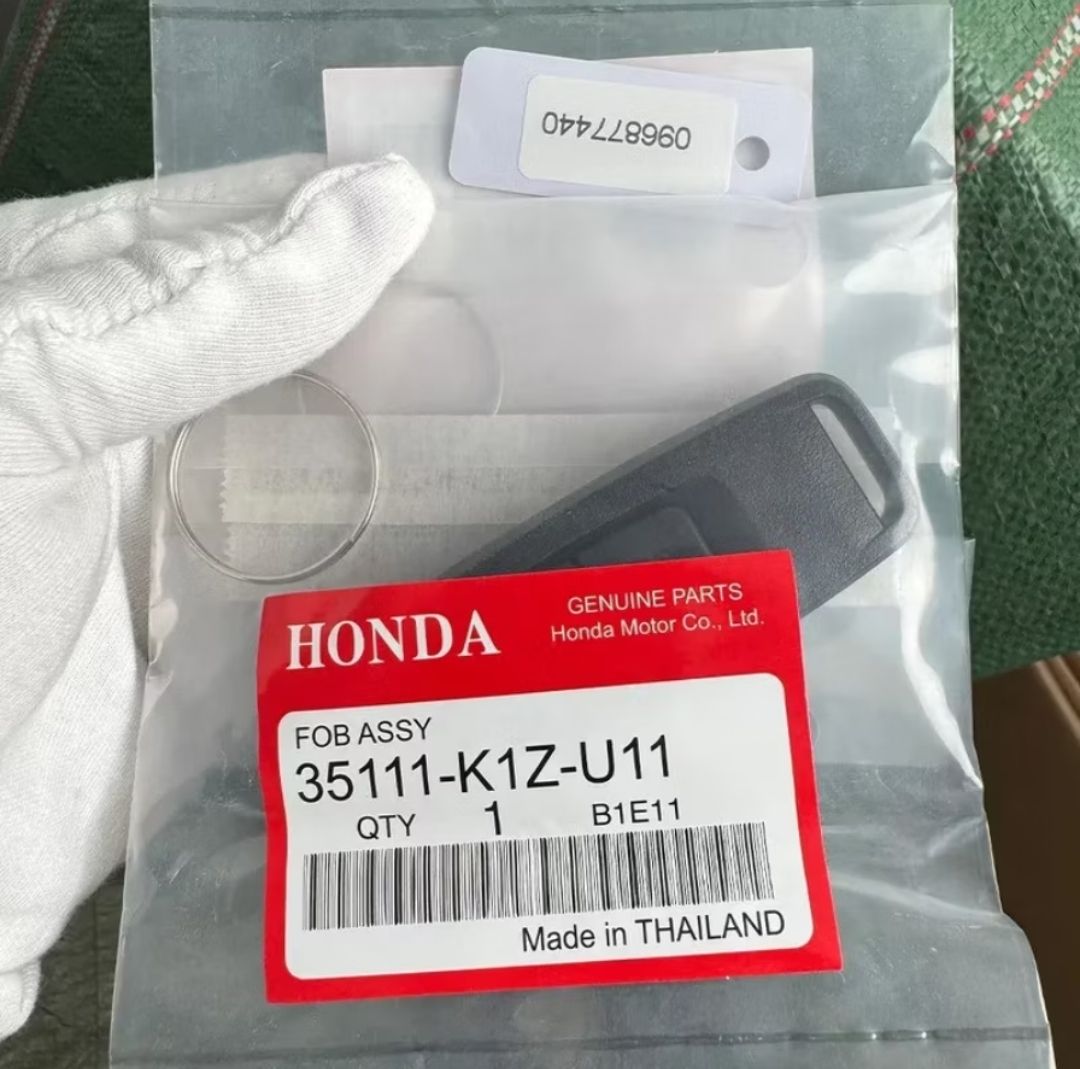 ✓ Limited Edition Honda Remote ✨ Grab yours before they're gone