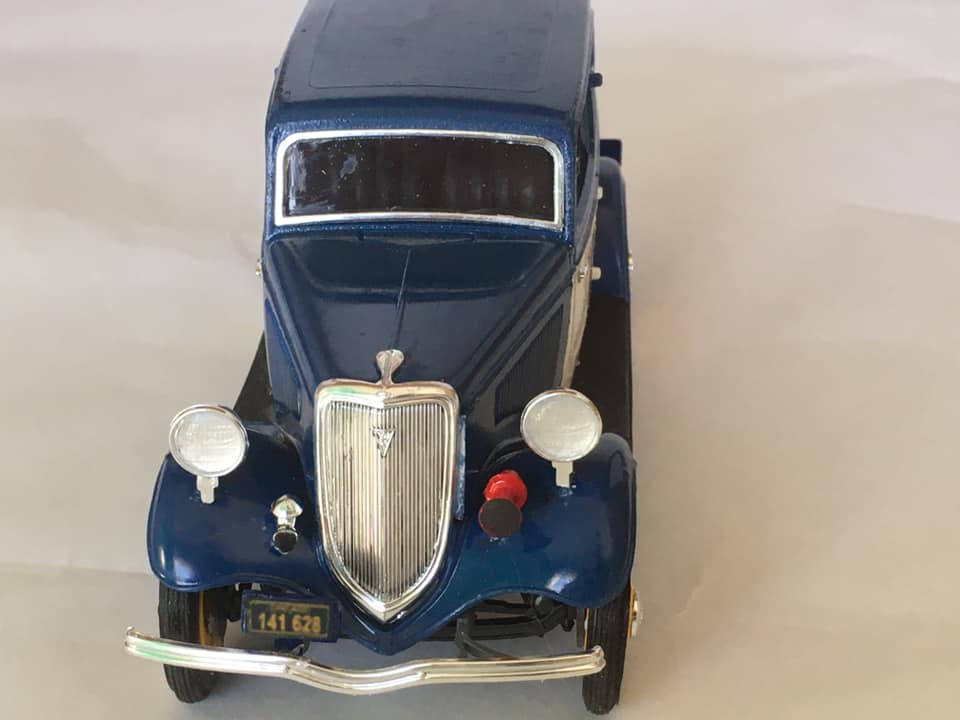 Modellino AMC Matador 1972 Polizia LAPD Adam-12 1:43 Iconic Replicas - Pressofuso