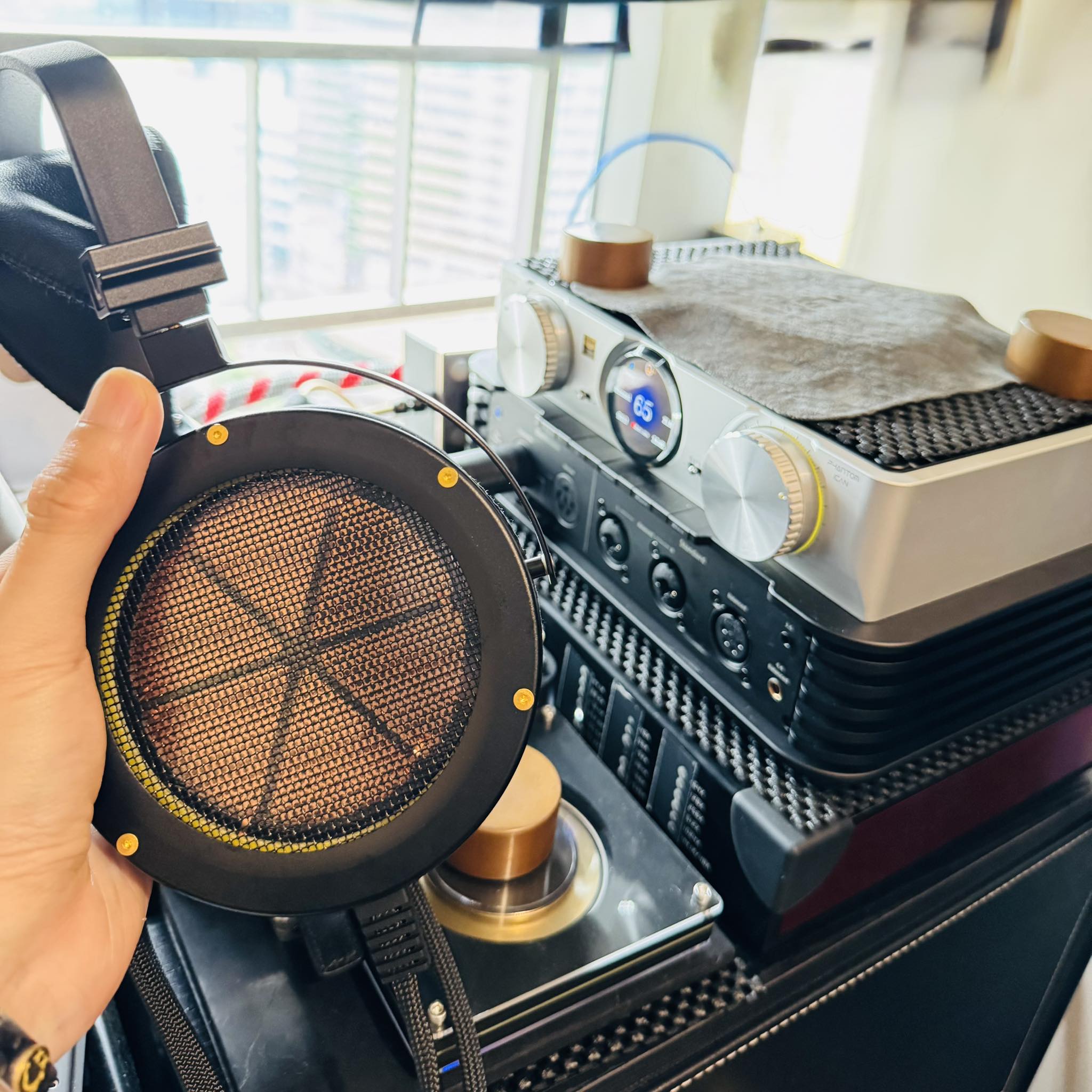 耳機、喇叭發燒交流 | 新手玩靜電，香港出品的ES Lab ES-2a 耳機，第一次係今年香港CanJam 認識此牌子，當日試聽最有驚喜的就 ...