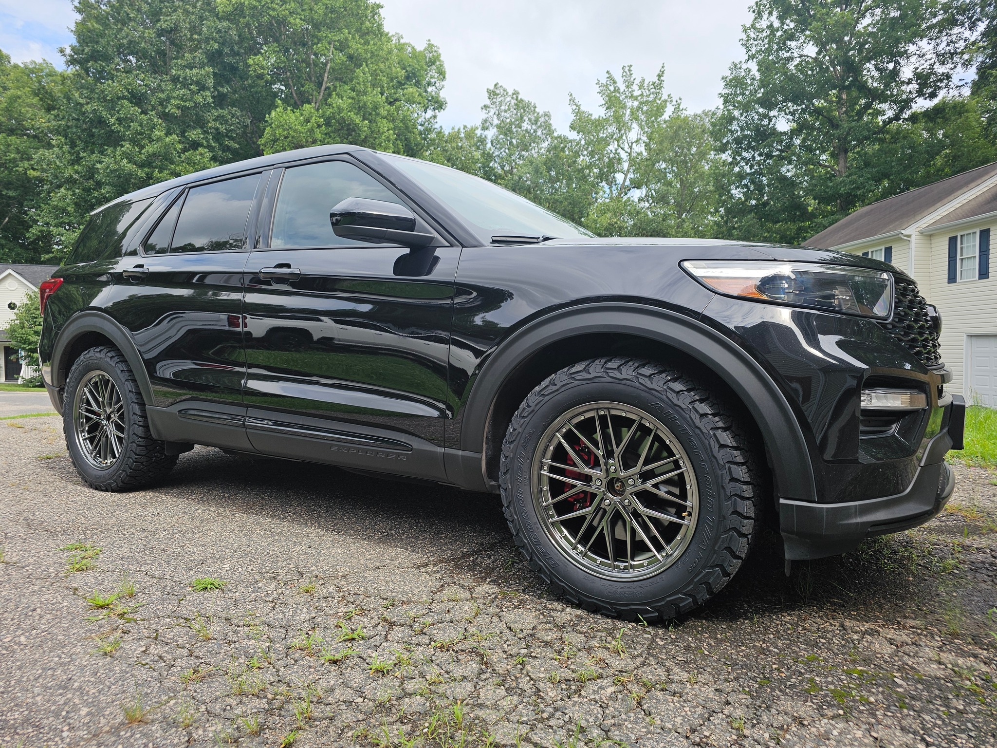Bfgoodrich ko3 tires on stock height explorer