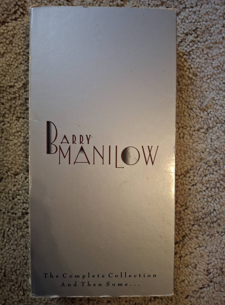 Barry Manilow | Facebook