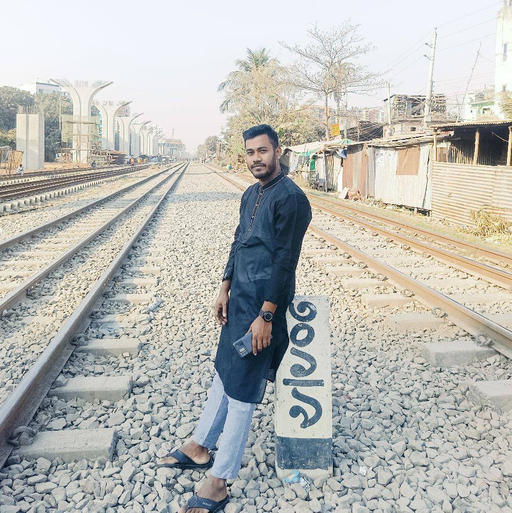 Md Robin vai 🔥🔥 খুবই ভালো লাগে চলতি পথে যখন প্রিয় মানুষদের সাথে দেখা ...