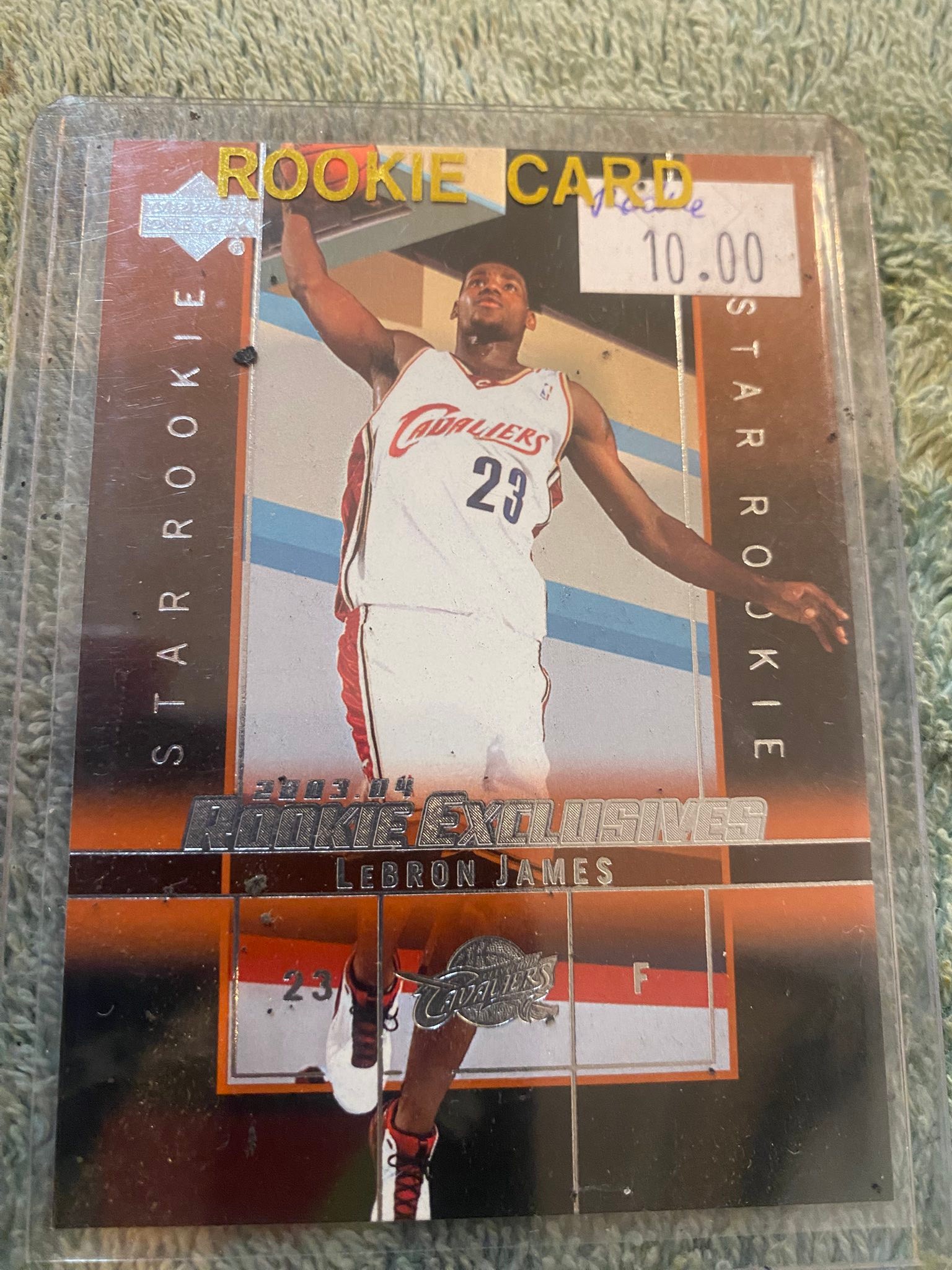 Lifelong LeBron fan wins rare 1-of-1 autograph card