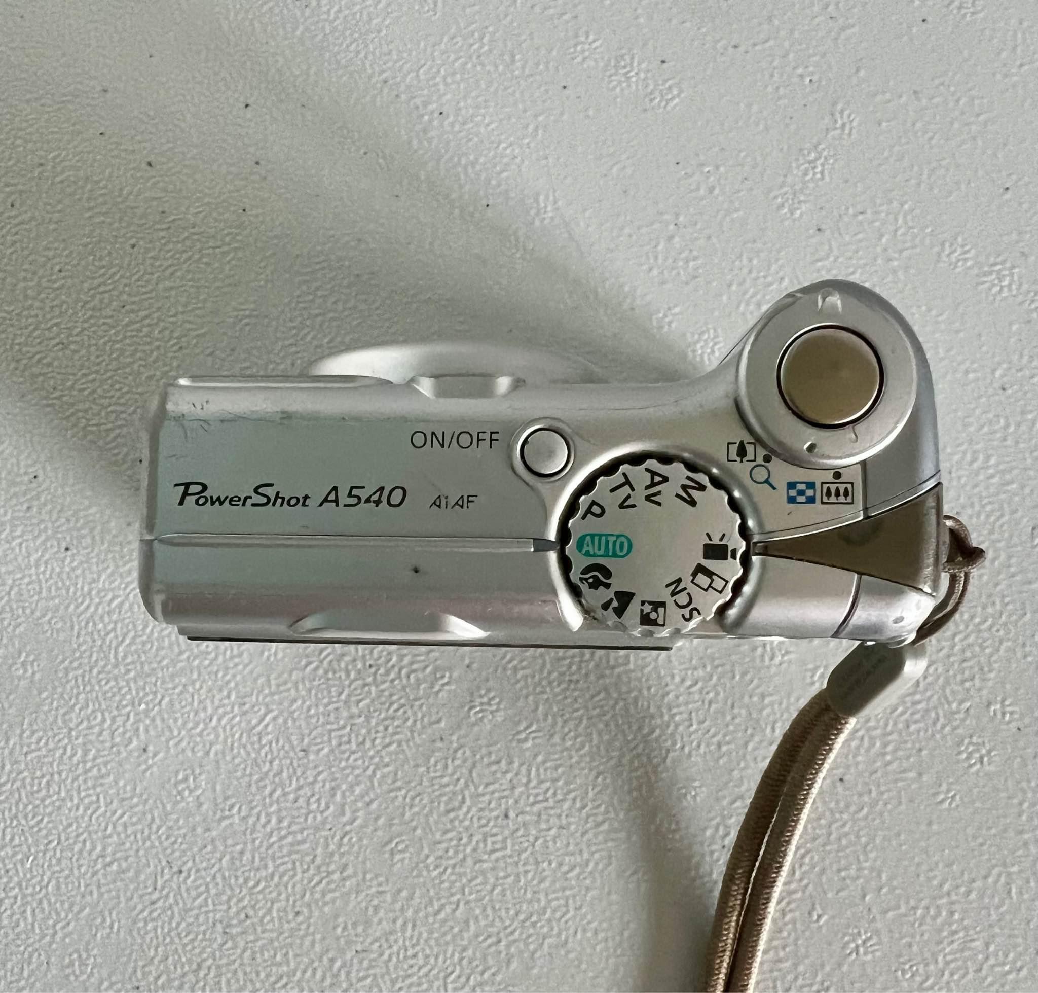 Canon PowerShot A540 6.0MP Digital Camera - Silver *Tested 