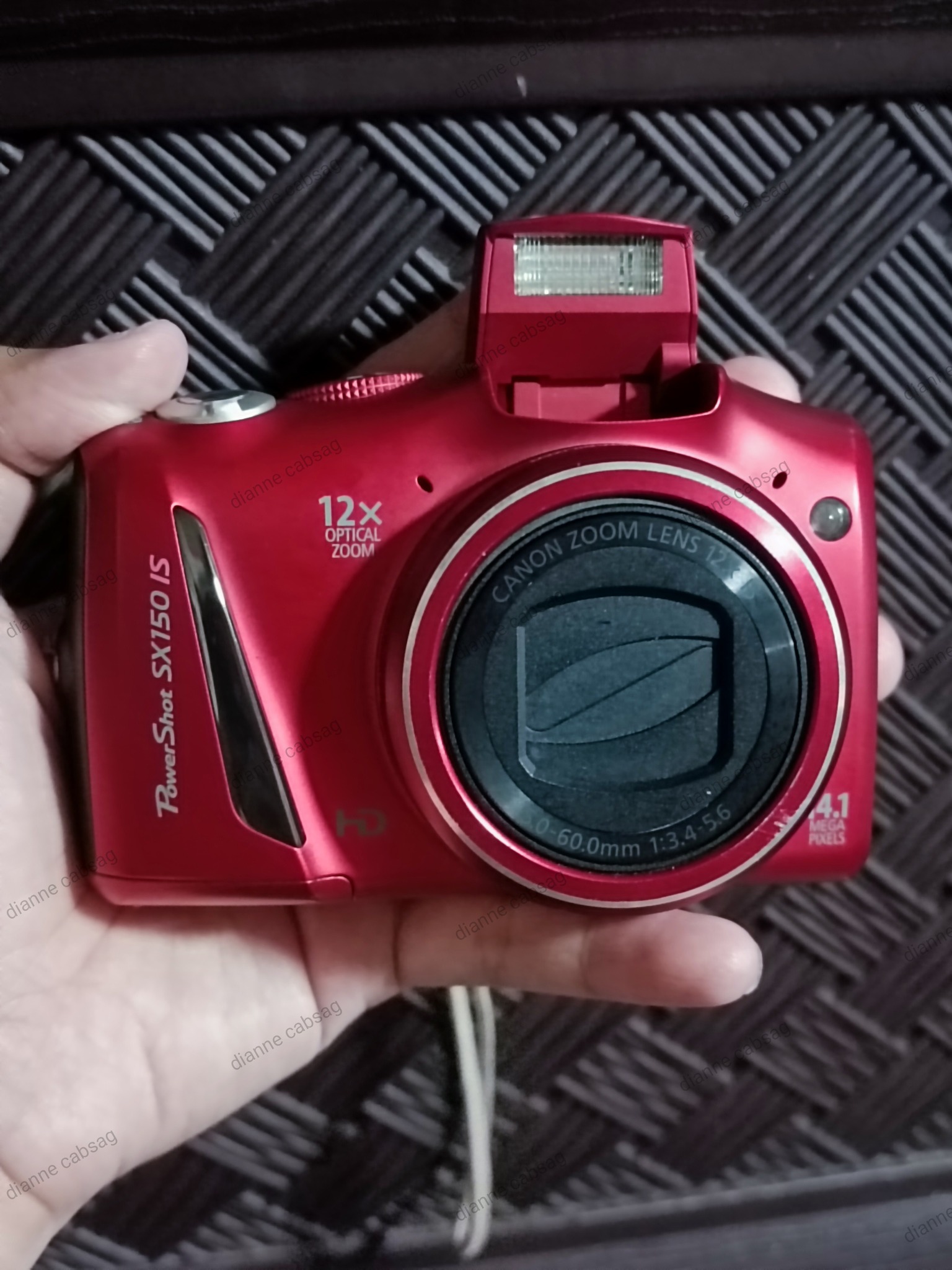 Canon PowerShot SX150 IS (Red)?