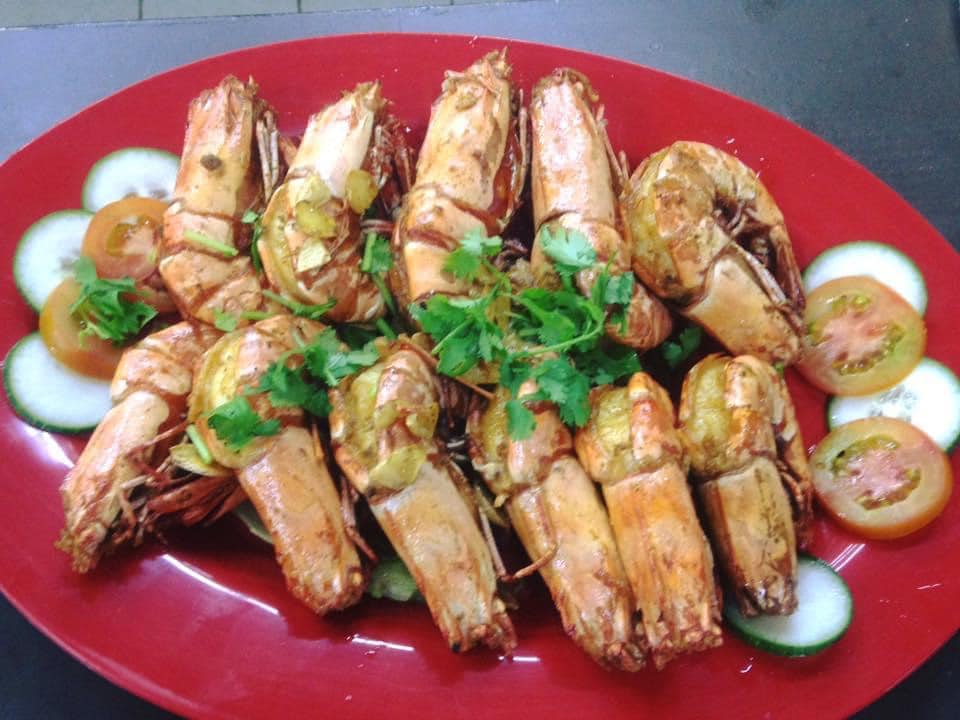 Restoran Sim-Sim H82 森森海上食家 | Sandakan