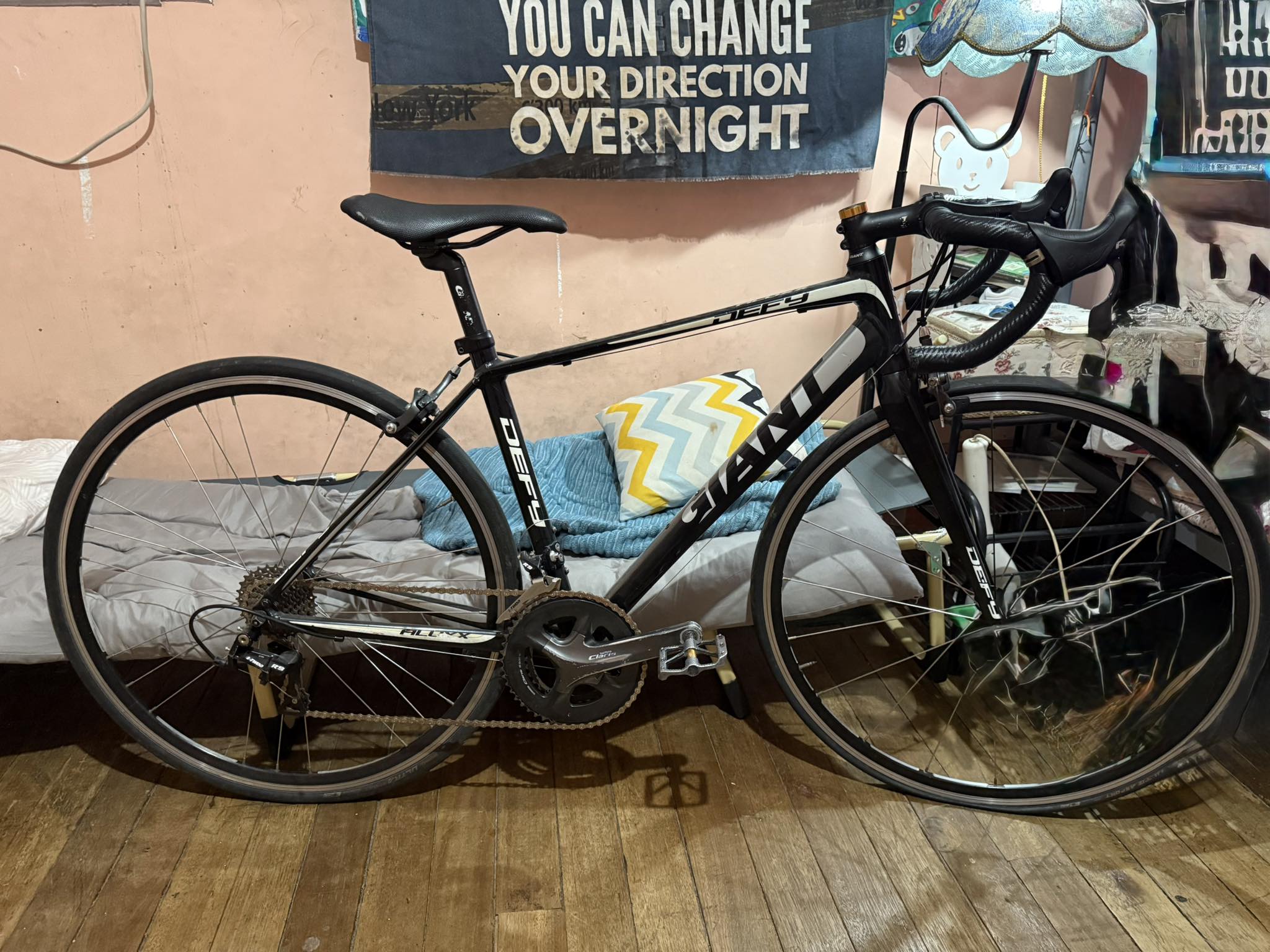 GIANT DEFY3 SORA 2×9 ブレーキはシマノ 105 XSサイズ GIANT DEFY3 SORA 2×9 ブレーキはシマノ 105 XSサイズ GIANT DEFY3