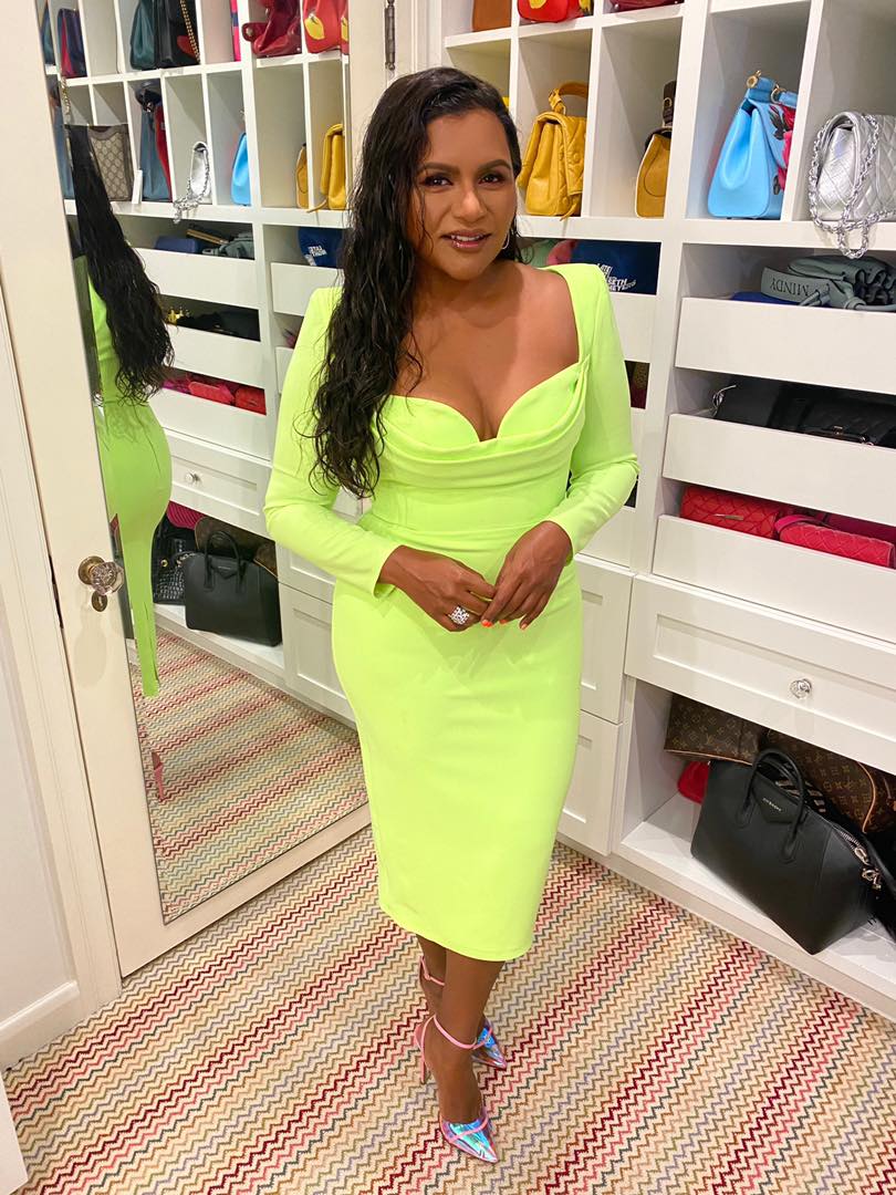 mindy kaling green dress Twas the night before Emmys and wore tennis ball yellow-green Marie claire