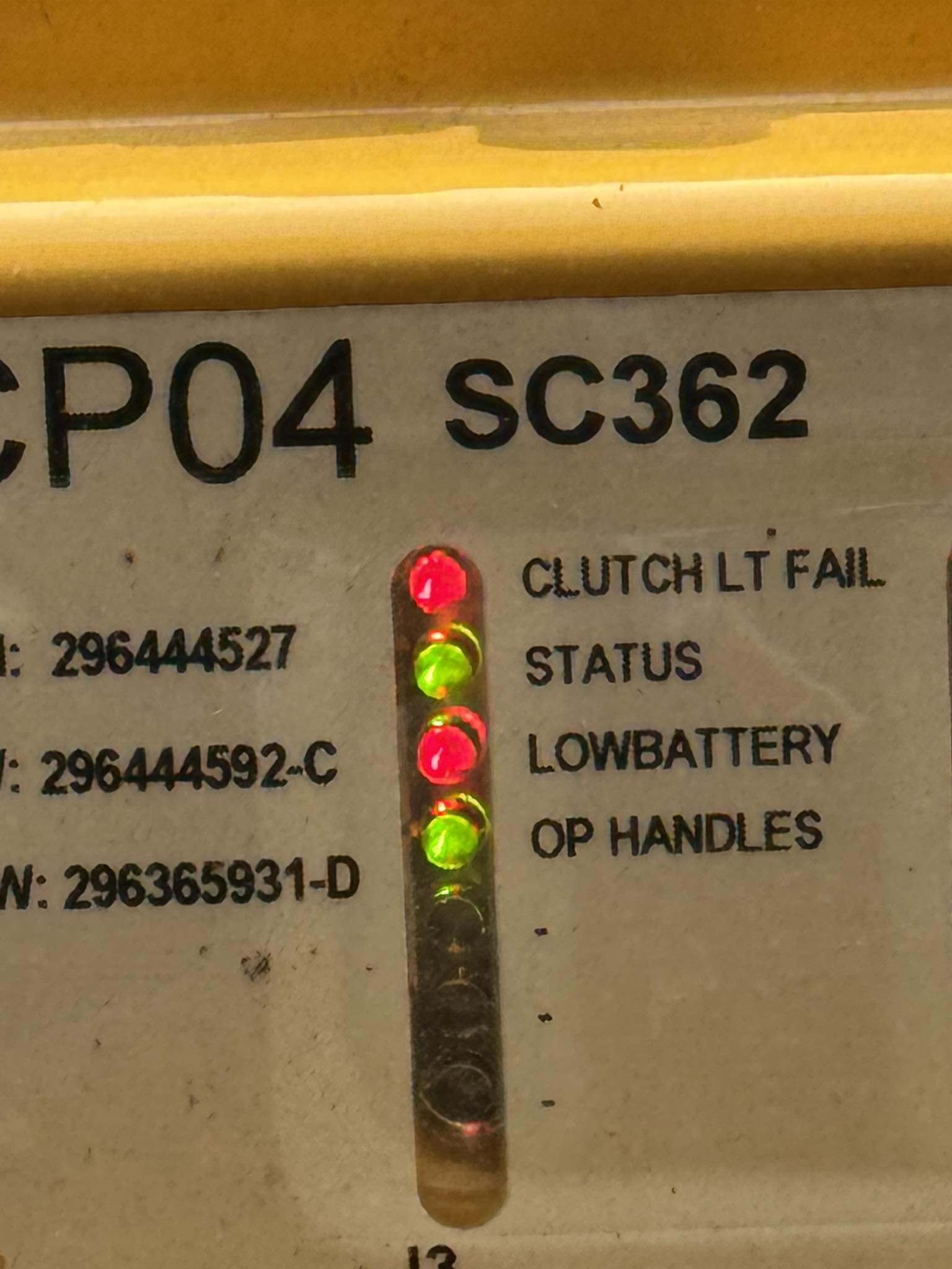My 2019 SC362 clutch will not stay engaged, when you hold the