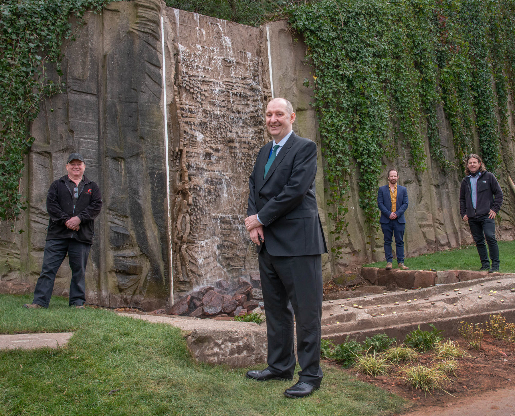 To commemorate the loss of... - Kidderminster Town Council